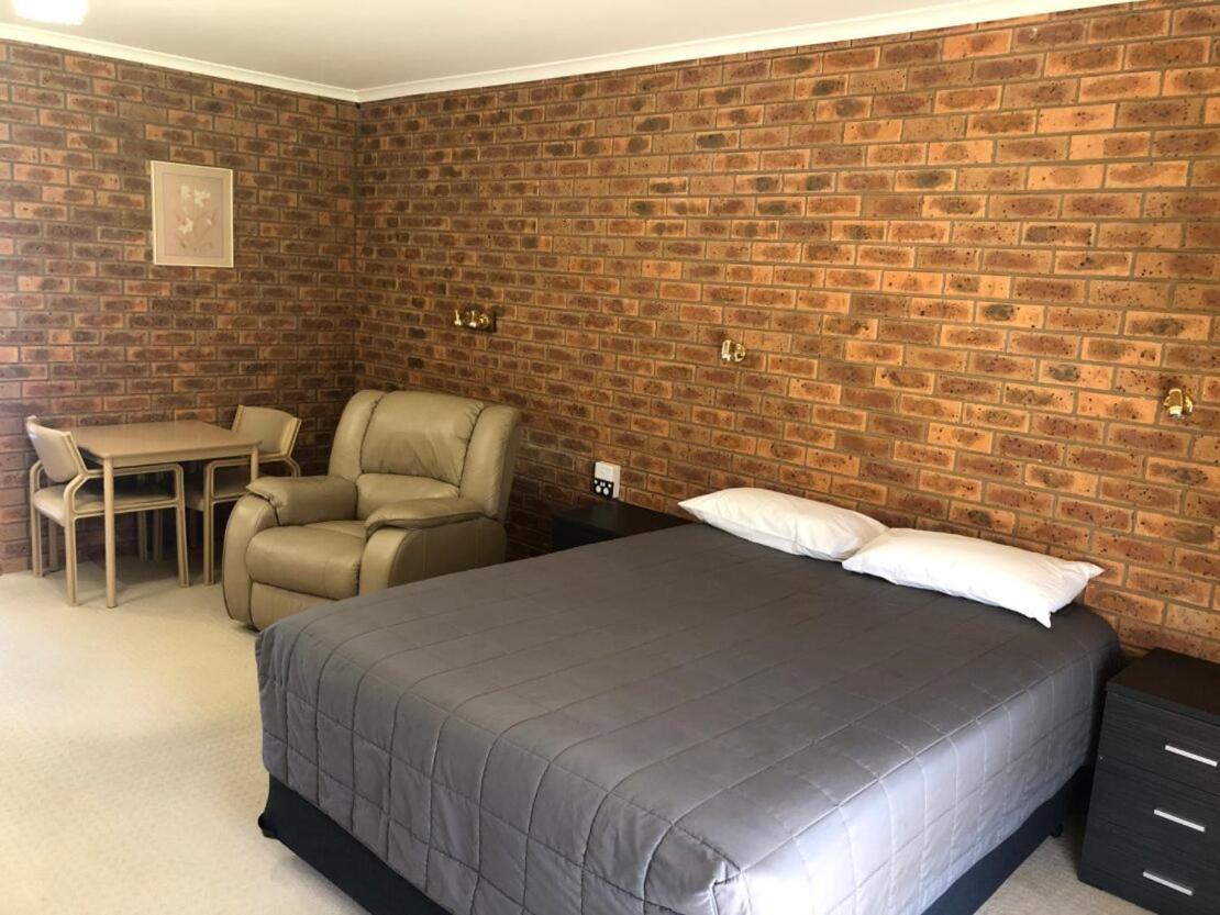 Settlement Motor Inn Deniliquin Zewnętrze zdjęcie
