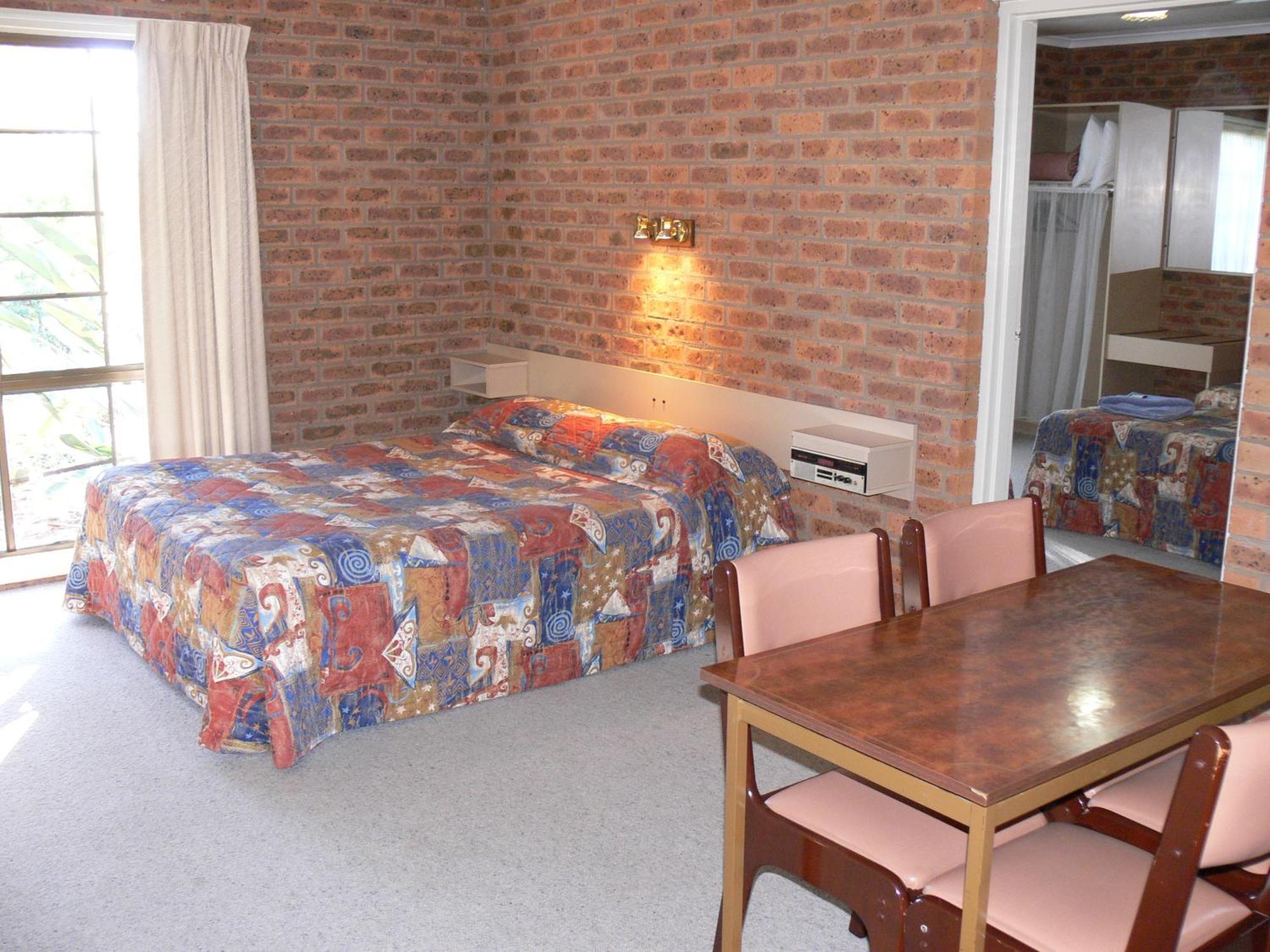 Settlement Motor Inn Deniliquin Zewnętrze zdjęcie