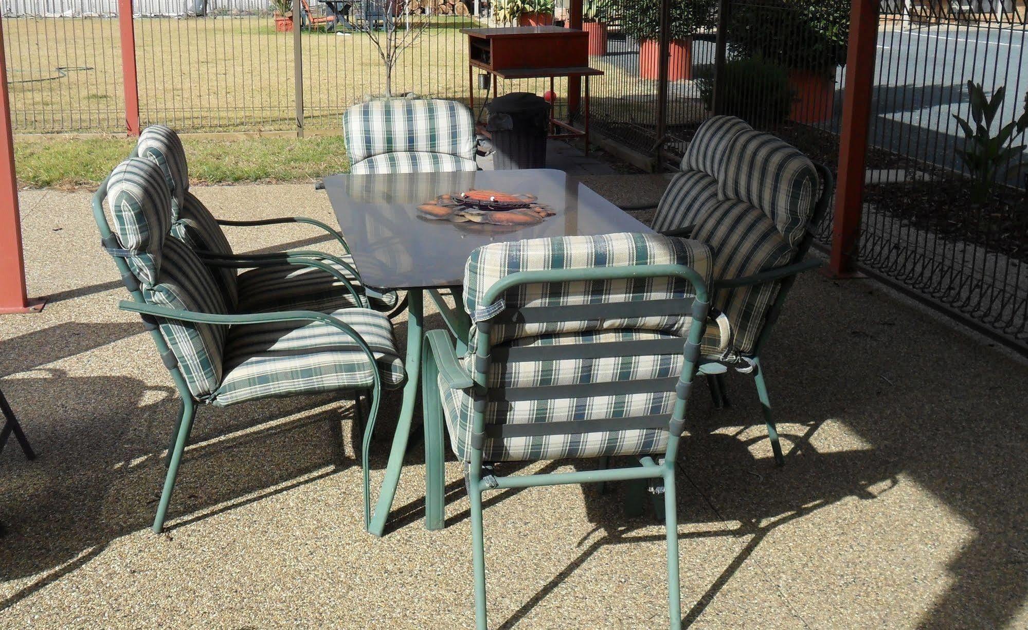 Settlement Motor Inn Deniliquin Zewnętrze zdjęcie